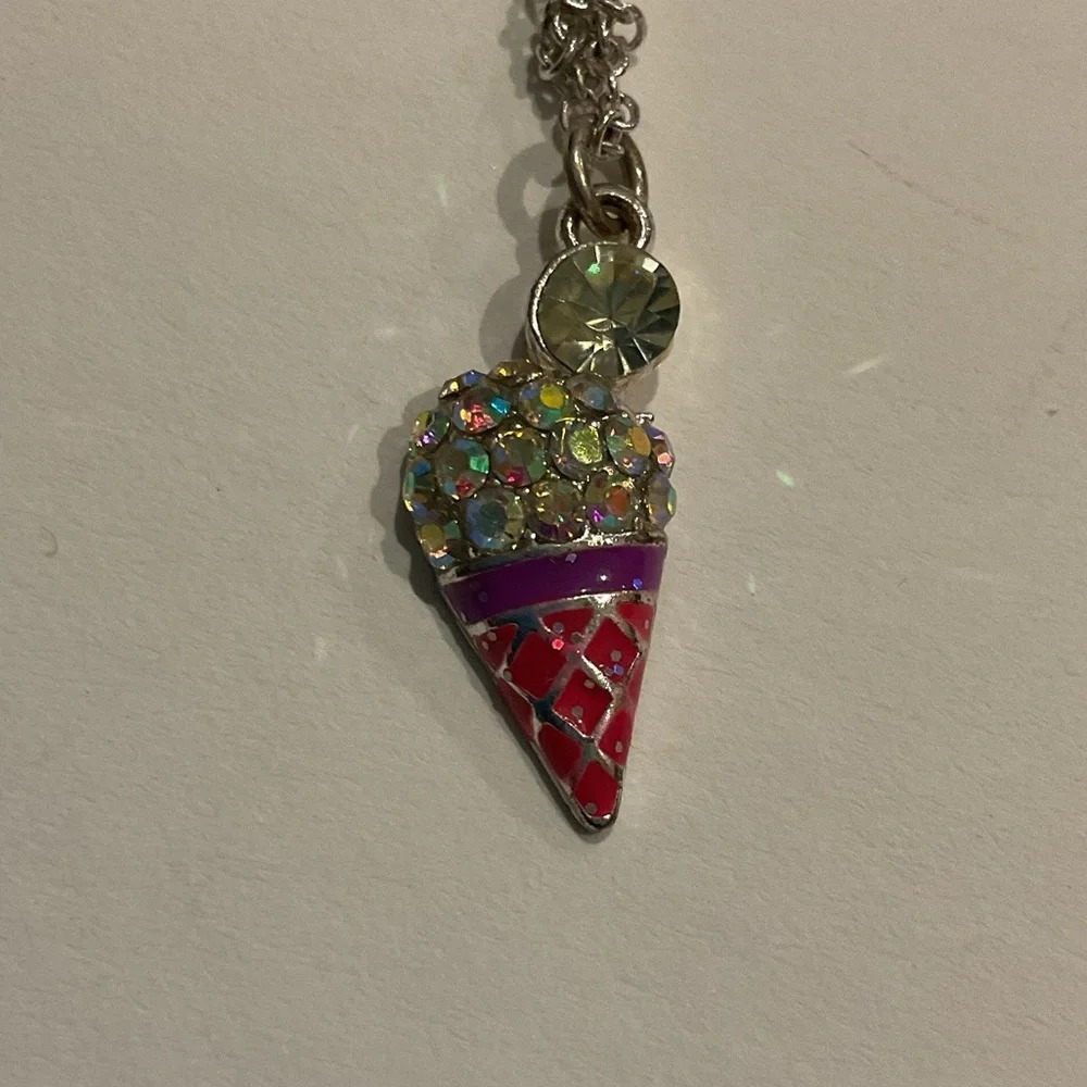 Claire’s Ice cream Pink Ice Cream Cone Crystal Silver Necklace Jewelry Gift, NWT